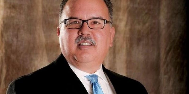 Larry Gonzalez cropped